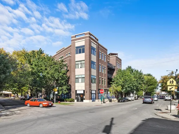1740 W Cornelia Ave #401, Chicago, IL 60618