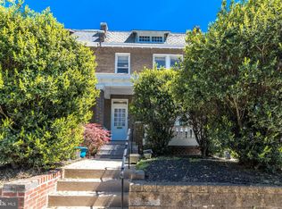 212 17th St SE APT 2, Washington, DC 20003