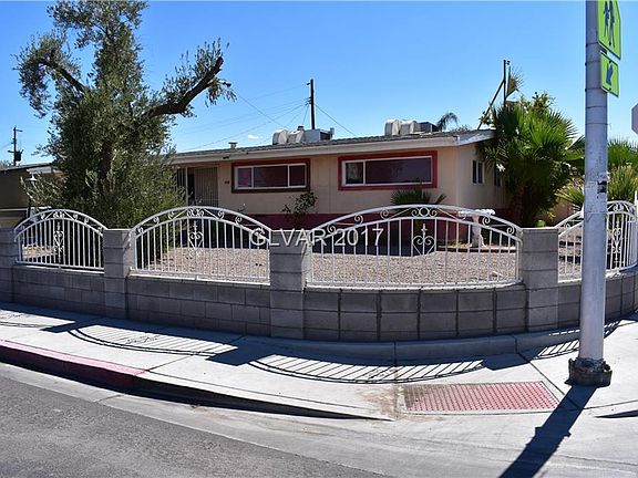 2nd image of 1117 Baker Ave