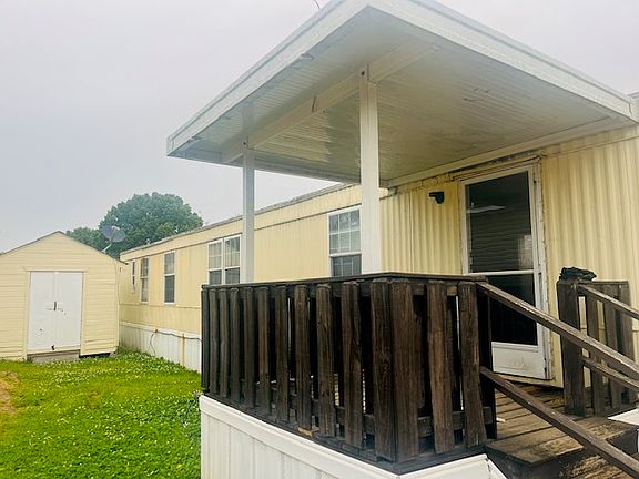 Exterior Image-1-CLAYTON 9132 Allentown