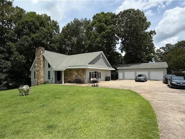 209 Hiram Way, Hiram, GA 30141