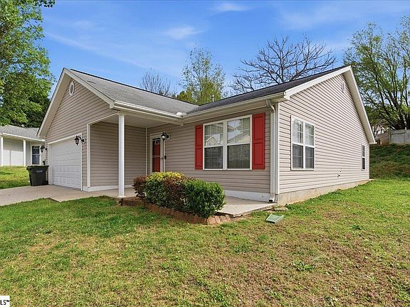 2nd image of 20 Laurelhurst Ct