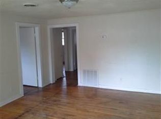 309 Barbour St APT D, Salisbury, NC 28144