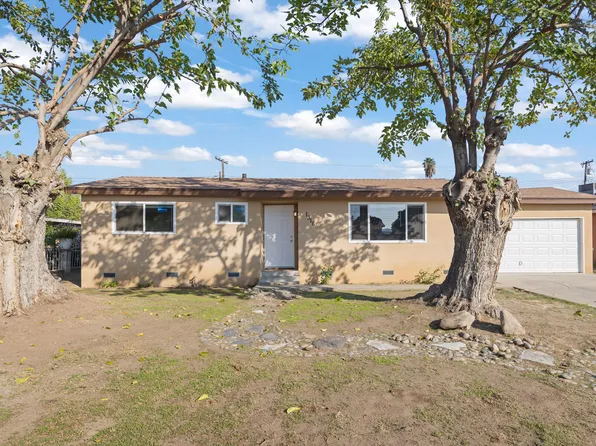 1316 S Spruce Street, Tulare, CA 93274