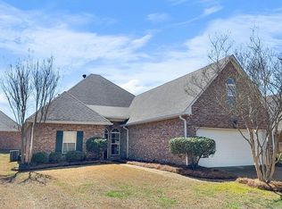 290 Geneva Blvd, Madison, MS 39110