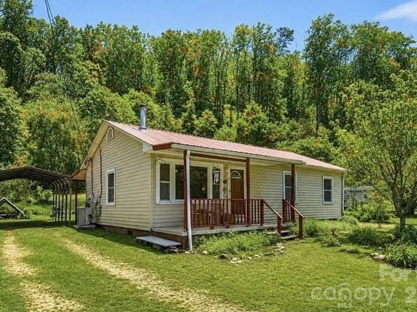 522 Old Us Highway 70 W, Old Fort, NC 28762