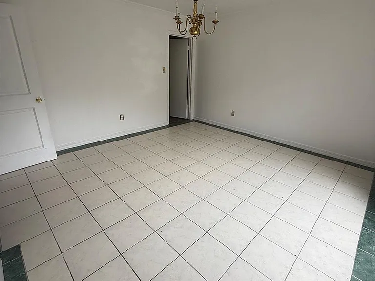 10907 Montverde Ln — Photo 6