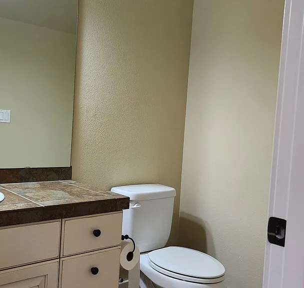 3819 Cameron Dr NE — Photo 28
