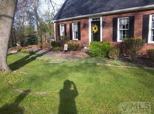 202 Shangri La Rd, Wellsburg, WV 26070