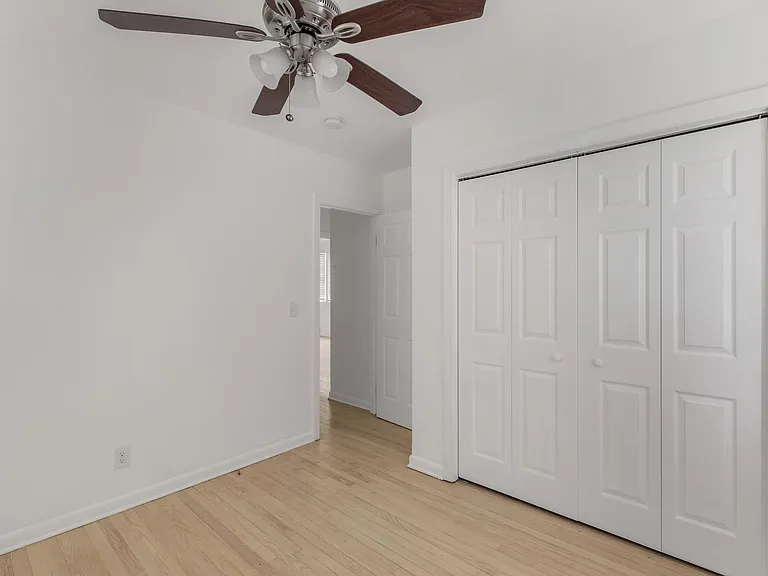 425 Perkins Dr — Photo 9
