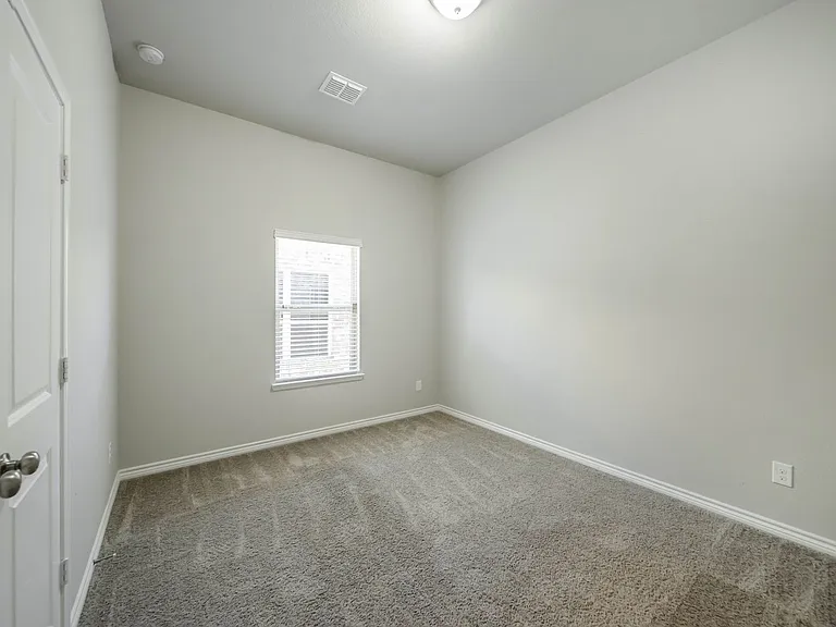 3716 Peach Blossom Rd — Photo 28