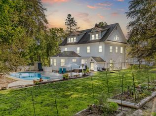 5 Sheridan Ave, Auburn, ME 04210