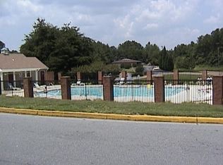 104 Holcomb Ferry Rd, Roswell, GA 30076