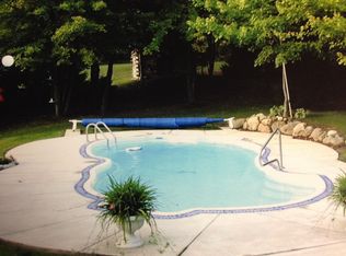 3123 Walnut Hill Rd, Metamora, MI 48455