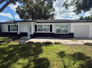 5948 51st Ave N, Kenneth City, FL 33709