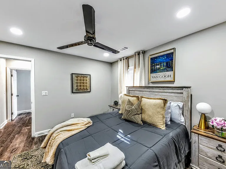 6230 Love St — Photo 19