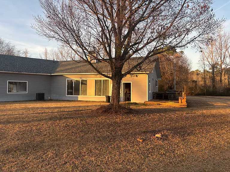 101 Aviator Ln — Photo 20