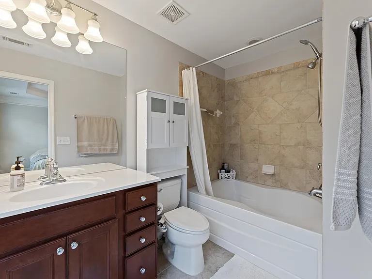2451 Natoma Ct SE — Photo 15