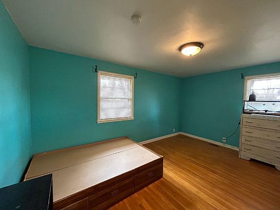 5th image of 1011 N 4th St