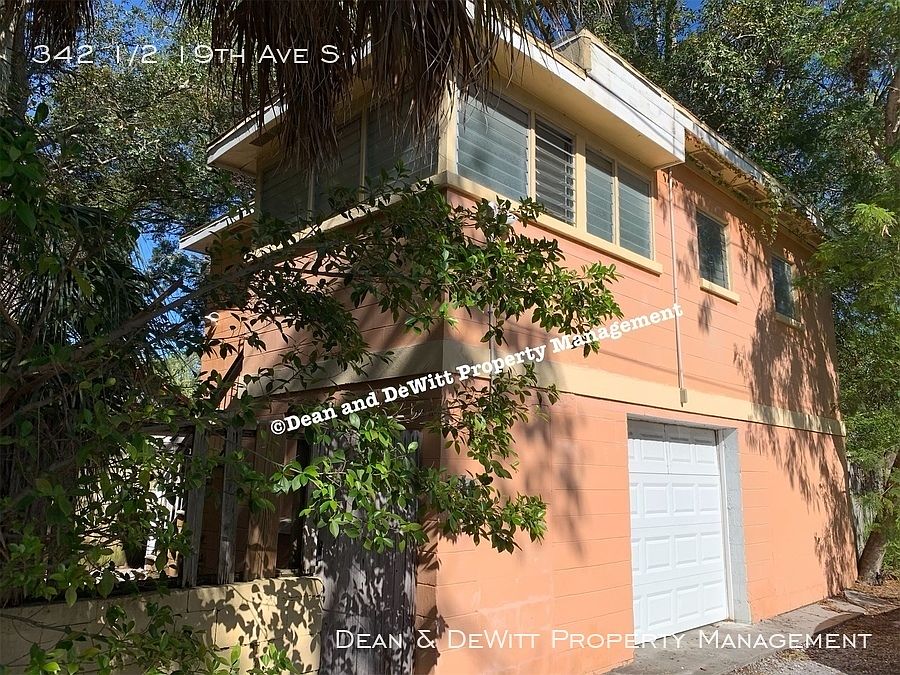 1st image of 342 1/2 19th Ave S