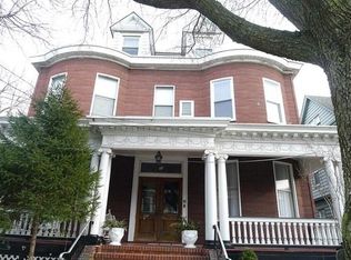 6 Bonn Pl #B, Weehawken, NJ 07086