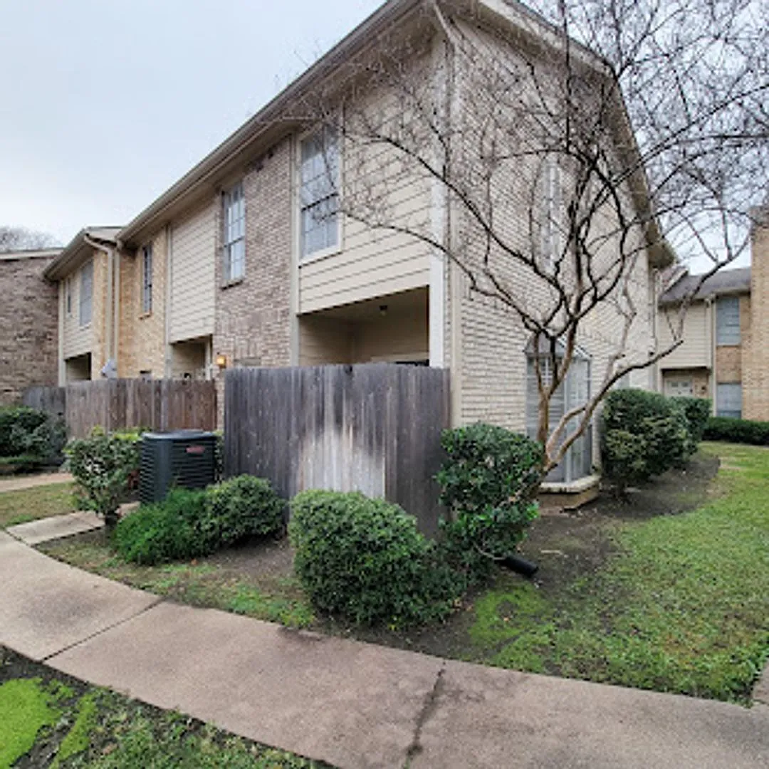 Building Photo - 7575 Cambridge St #2405