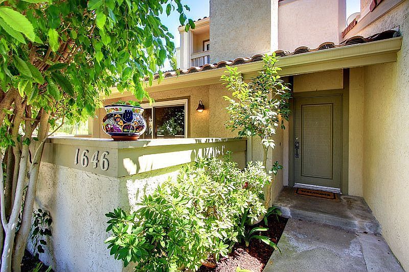 1st image of 1646 Palisades Dr