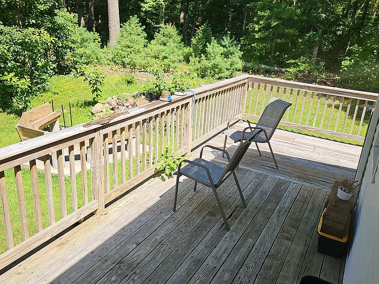 1565 Victory Hwy — Photo 8