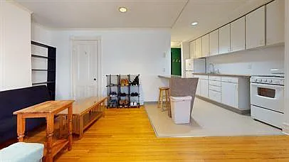 214 Steward Avenue Photo 1