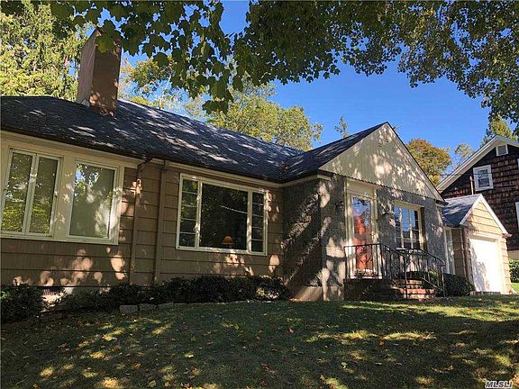 3rd image of 109 Robbins St