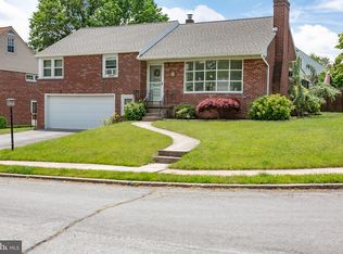 4000 Crestline Dr, Reading, PA 19606