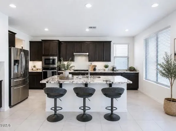 17392 W SUPERIOR Avenue, Goodyear, AZ 85338