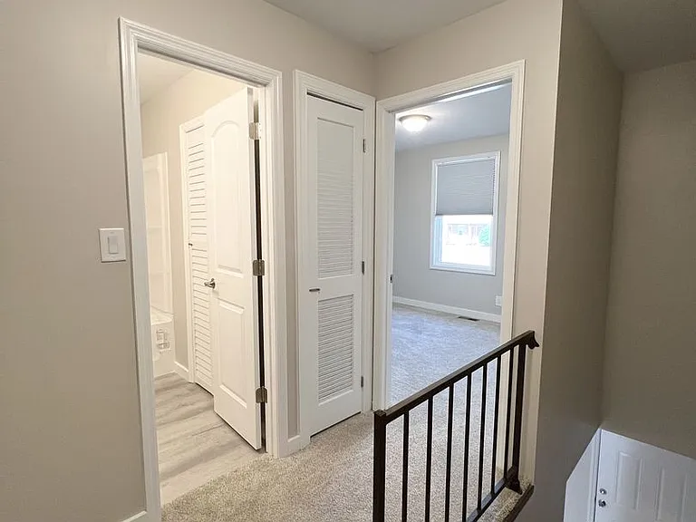 530 Hietts Ln — Photo 16