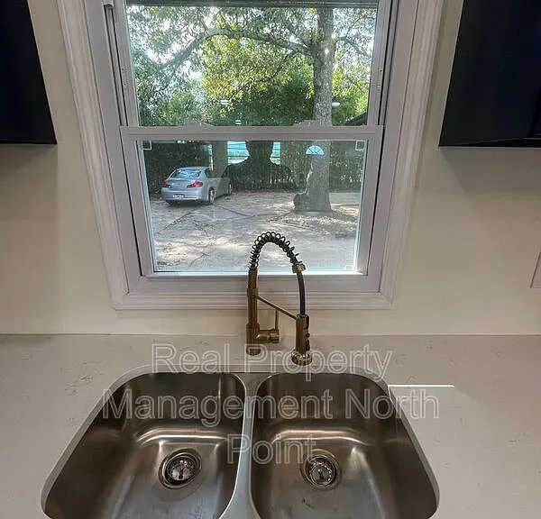1645 Metropolitan Pkwy SW #A — Photo 10