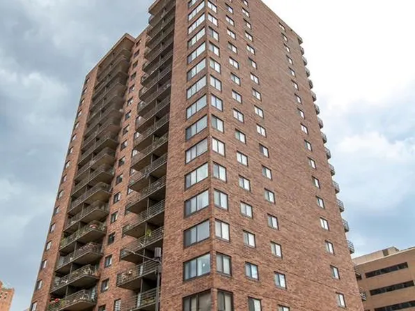 26 10th St W Unit 804, Saint Paul, MN 55102