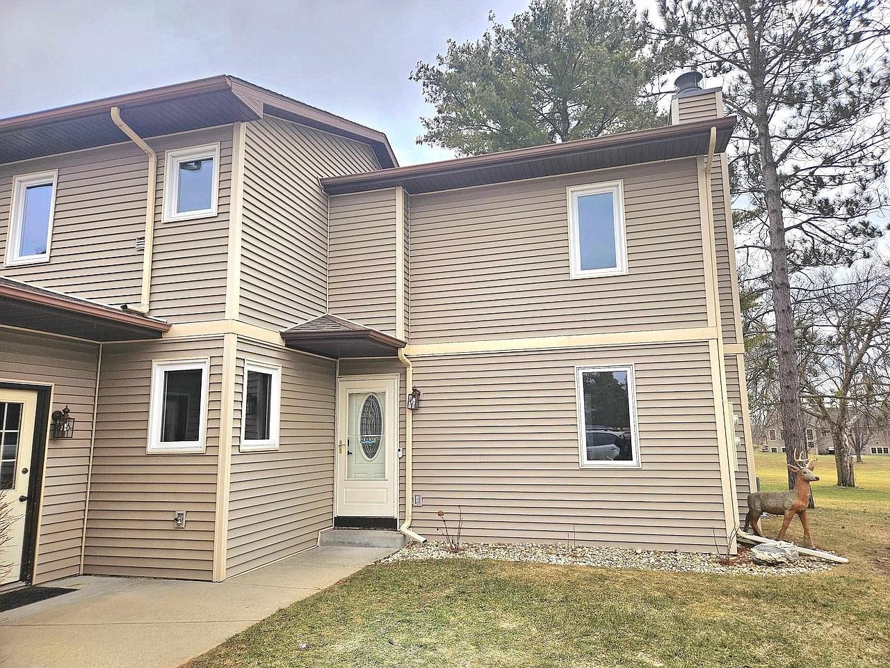 511 Saddle Ridge, Portage, WI 53901 Zillow