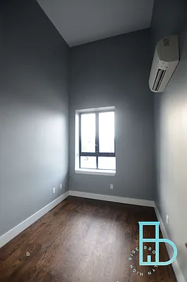 Rented by Miron Realty Group | media 100