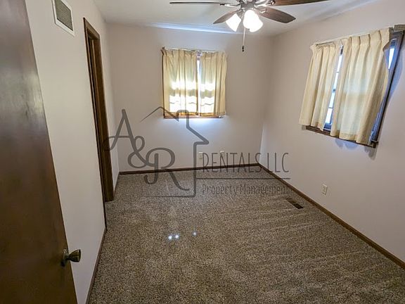 3rd image of 2104 S Broadway St #B-4