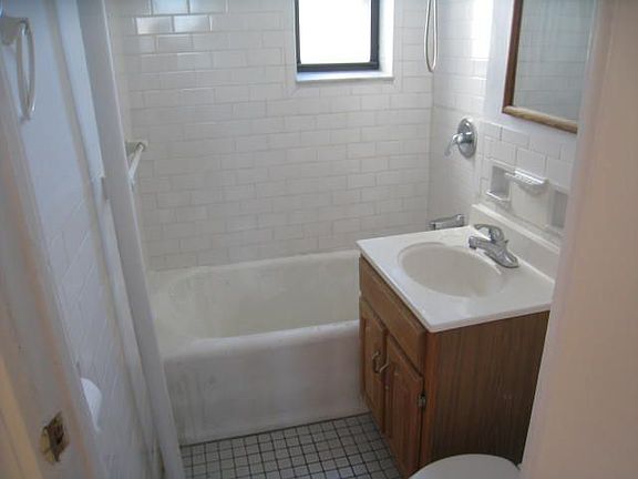 4th image of 4119 60th St APT 4C
