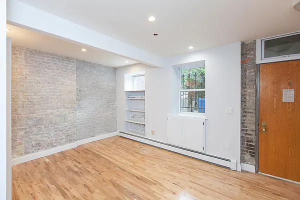 Rented by Voro NYC | media 5