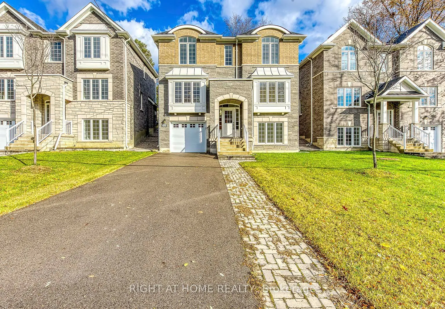 4 bed, $5,700 — Photo 2