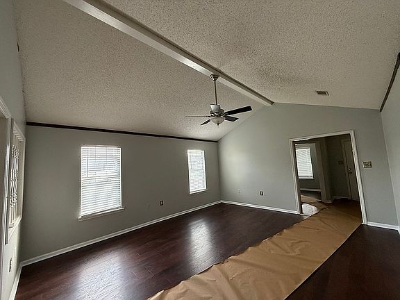 5th image of 4179 Hamilton Cir