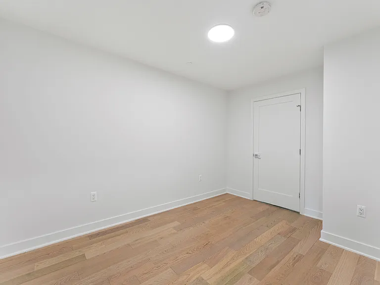 Den