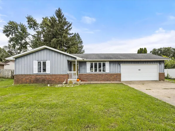 1407 Fulton St, Streator, IL 61364