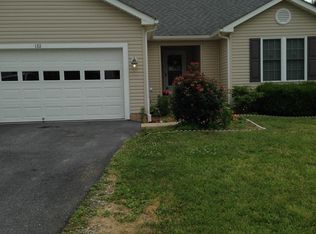 132 Peter Rabbit Dr, Ranson, WV 25438