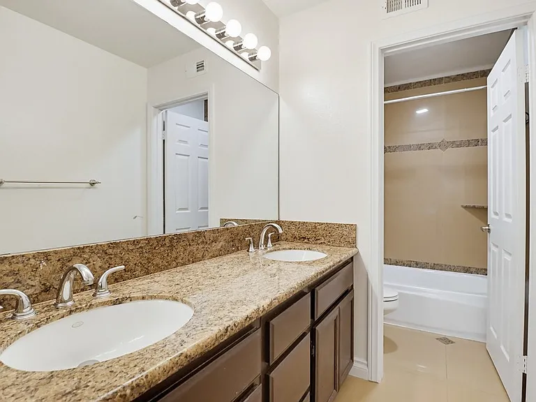 1100 Corrales Ln — Photo 42