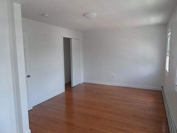 3rd image of 13108 14th Avenue # Fl 2