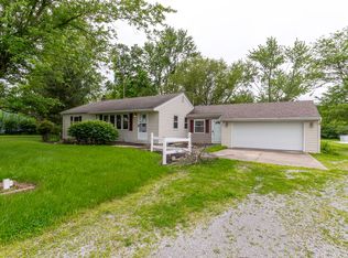 10630 Marion Center Rd, Fort Wayne, IN 46816