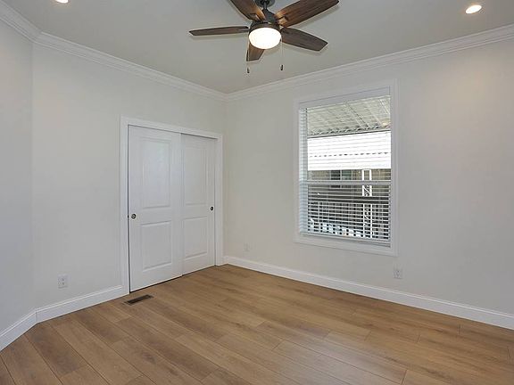 4th image of 129 La Ronda