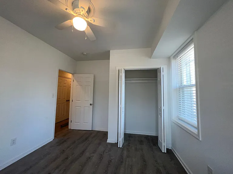 1646 F St NE #2 — Photo 7